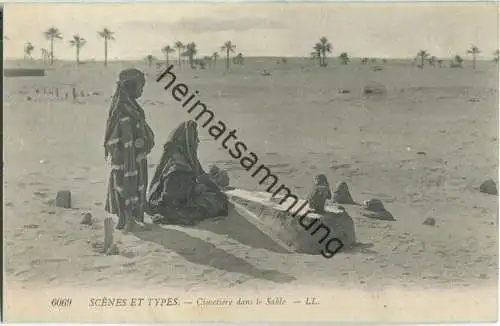 Scenes et Types - Cimetiere dans le Sable