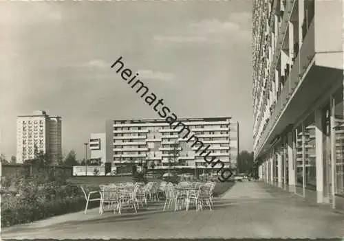 Berlin - Hansaviertel - Teilansicht mit Schwedenhaus - Foto-AK Grossformat