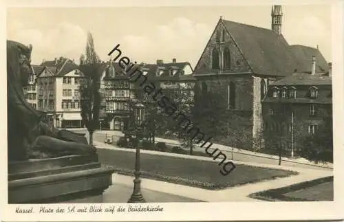 Kassel - Platz der S.A. mit Blick auf die Brüderkirche - Foto-AK - Verlag Bruno Hansmann Kassel