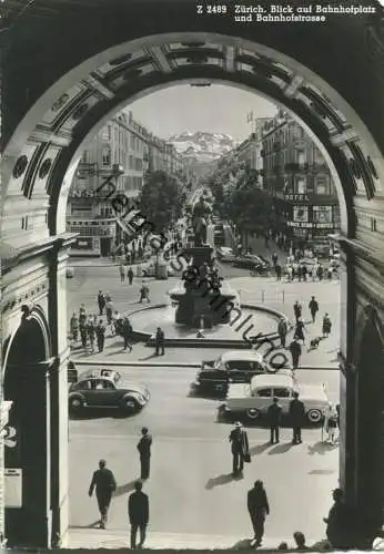 Zürich - Bahnhofplatz - Bahnhofsstrasse - VW - Opel - Foto-Ansichtskarte - Verlag Beringer & Pampaluchi Zürich