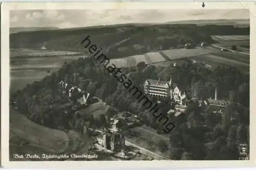 Bad Berka - Thüringische Staatsschule - Fliegeraufnahme - Foto-Ansichtskarte - Verlag Klinke & Co. Berlin