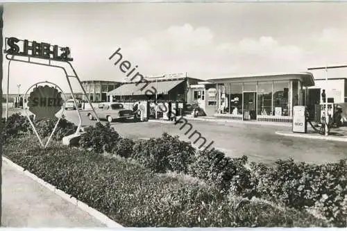 Rasthaus Töpen mit Shellstation am Zonenübergang Besitzer Herm. Müller - Foto-AK 60er Jahre