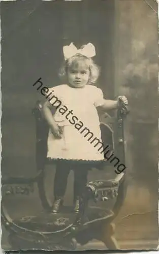 kleines Mädchen - Foto-Ansichtskarte