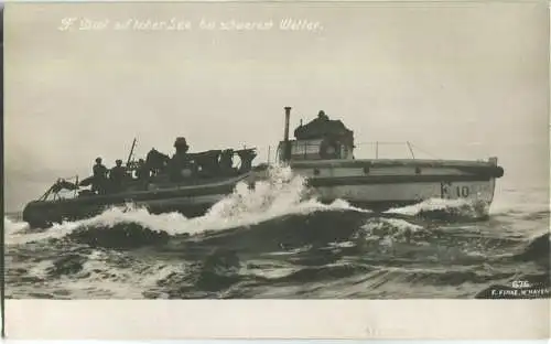 F-Boot auf hoher See - Foto-AK - Verlag F. Finke Wilhelmshaven