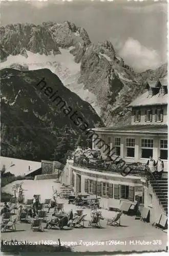 Kreuzeckhaus gegen Zugspitze - Foto-Ansichtskarte 50er Jahre - Verlag Hans Huber Garmisch-Partenkirchen