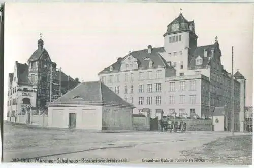 München - Schulhaus an der Boschetsriederstrasse - erbaut von Baurat Rehlen München - Verlag Robert von der Burg Durlach