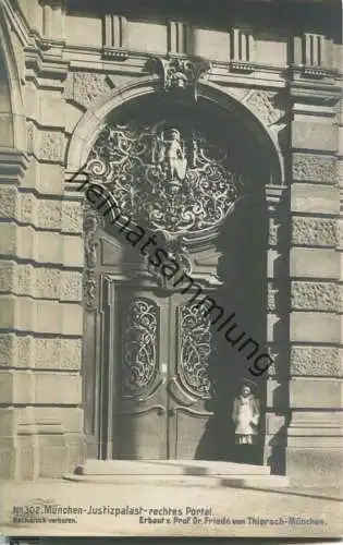München - Justizpalast - rechtes Portal - erbaut von Prof. Dr. Friedrich von Thiersch München