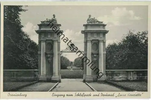 Oranienburg - Eingang zum Schlosspark - Denkmal Luise-Henriette - Verlag W. Meyerheim Berlin