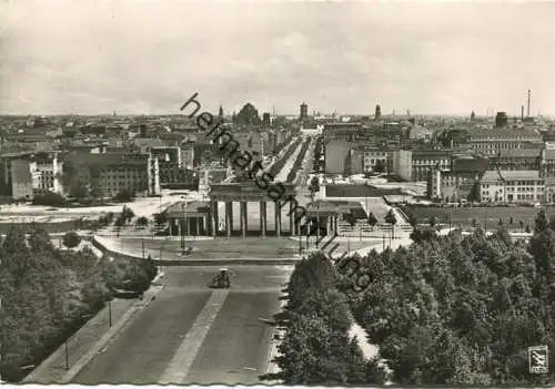 Berlin - Brandenburger Tor - Luftaufnahme - Foto-AK Grossformat - Verlag Klinke & Co. Berlin