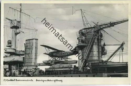 Swinemünde - Kreuzer Königsberg - Wasserflugzeug D-IPEN - Verlag Schöning & Co Lübeck