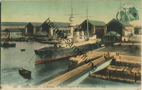 Cherbourg - L'Arsenal - Vue d'ensemble des Cales Couvertes