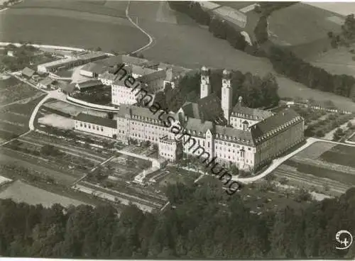 Vilshofen - Benediktiner-Abtei Schweiklberg - Fliegeraufnahme - Foto-AK Grossformat - Verlag Hans Bertram München