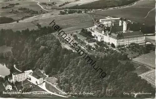 Vilshofen - Benediktiner-Abtei Schweiklberg - Fliegeraufnahme - Foto-AK - Aero-Bild-Verlag Fulda-Bronnzell