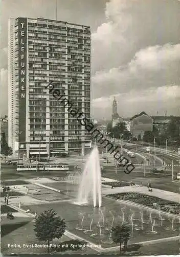 Berlin - Ernst-Reuter-Platz - Springbrunnen - Foto-Ansichtskarte - Verlag Kunst und Bild Berlin