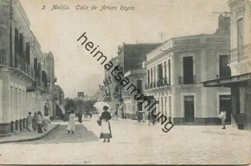 Melilla - Calle de Arturo Reyes