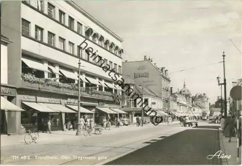 Trondheim - Olav Trygvasons gate - Foto-Ansichtskarte 50er Jahre - Verlag Knut Aune Trondheim