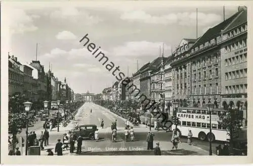 Berlin - Unter den Linden - Bus - Foto-Ansichtskarte
