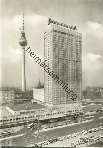 Berlin - Hotel Stadt Berlin - Fernsehturm - Foto-Ansichtskarte - Verlag Dick-Foto Erlbach