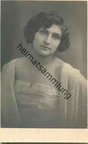 Lorle H. Kamler - Theaterschauspielerin - Verlag Heinzel Graz