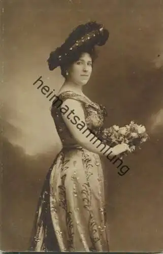 Alice von Runegg - Österreichische Theaterschauspielerin