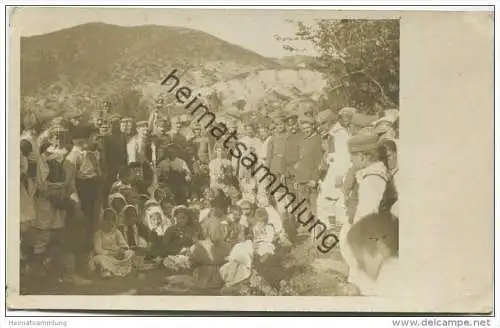Mazedonien - Militär und Bevölkerung - Foto-AK ca. 1915