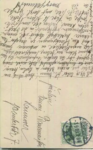 Frau mit Hut - Hutmode