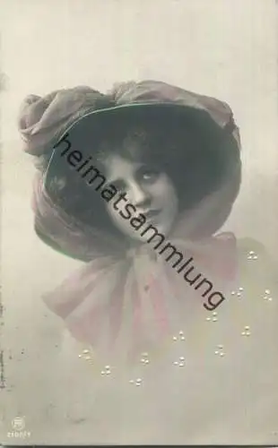 Frau mit Hut - Hutmode - handcoloriert