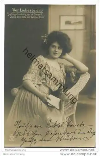 Der Liebesbrief - Frau - Im Korbstuhl - Foto-AK