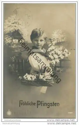 Pfingsten - Junge - Blumenkorb - Foto-AK
