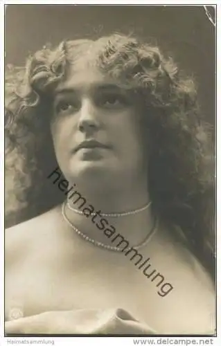 Junge Frau - jeune femme - Verlag NPG 592/5