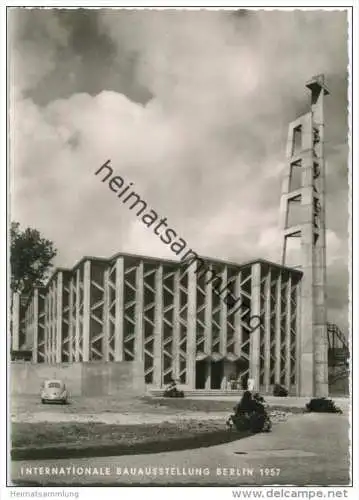 Berlin - Internationale Bauausstellung 1957 - Objekt 17 St. Ansgar-Kirche - VW geteilte Scheibe - Foto-AK 50er-Jahre