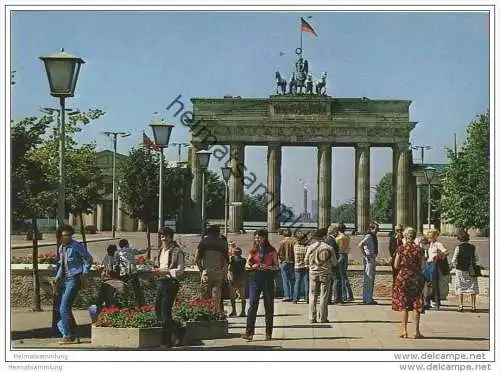 Berlin - Brandenburger Tor von Ostberliner Seite - AK Grossformat