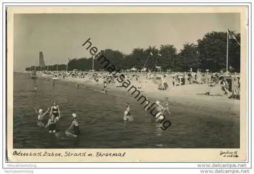 Laboe - Strand und Ehrenmal - Foto-AK