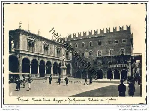 Verona - Piazza Dante - Soggia di Fra Giacondo - Vera Fotografia