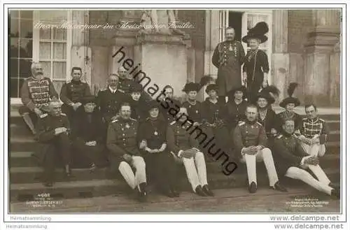 Unser Kaiserpaar im Kreise seiner Familie