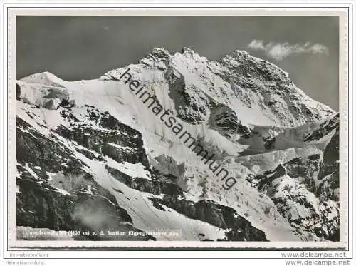 Jungfraugipfel von der Station Eigergletscher aus - Foto-AK Grossformat 50er Jahre