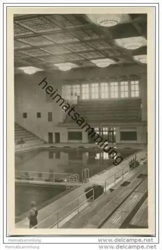Rostock - Schwimmhalle Neptun - Foto-AK 1956
