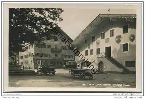 Reutte - Rathaus - Gasthof und Brauerei zum Hirsch - Foto-AK 30er Jahre