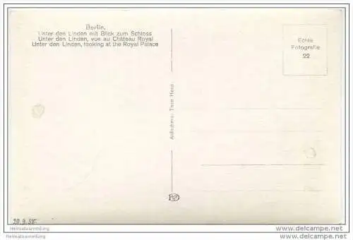 Berlin - Unter den Linden mit Blick zum Schloss - Foto-AK 30er Jahre