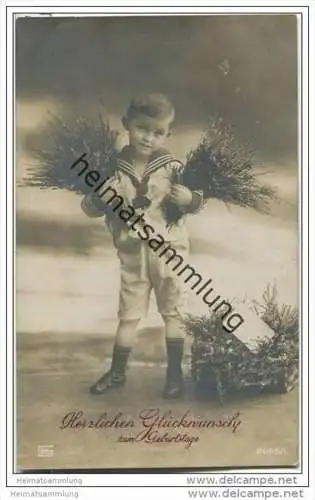 Junge mit Blumensträussen - Geburtstag - Foto-AK