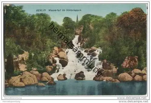 Berlin Kreuzberg - Wasserfall im Viktoriapark