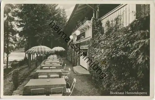 Blockhaus Hennetalsperre - Inhaber Karl Strickrodt - Foto-AK - Verlag Jos. Grobbel Fredeburg