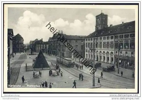 Karlsruhe - Marktplatz - Strassenbahn - Sparkasse