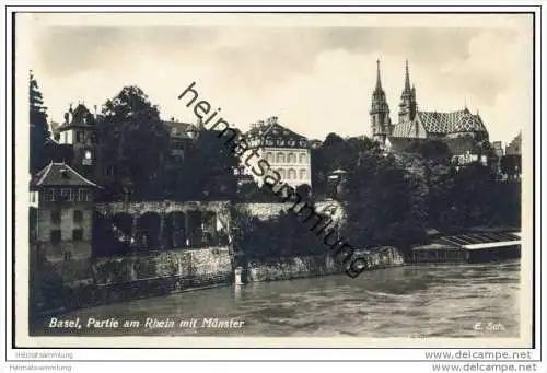 Basel - Partie am Rhein mit Münster