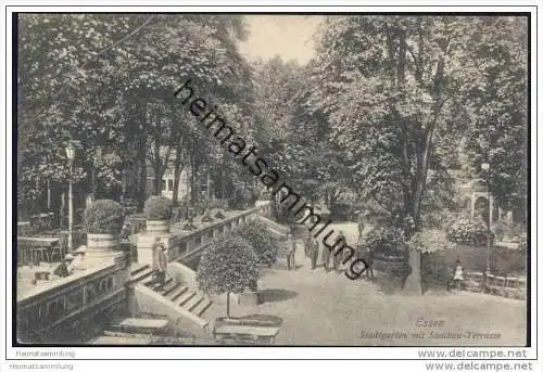 Essen - Stadtgarten mit Saalbau-Terrasse