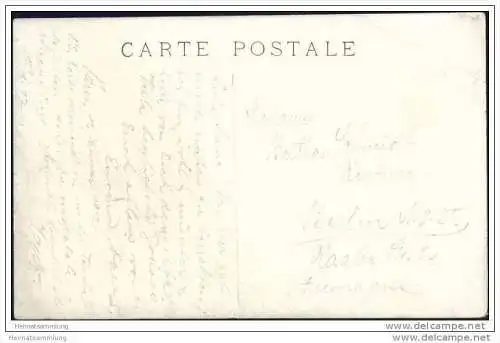 Drei Frauen - Mode - Hüte - With compliments of OLIVIA - Frankreich