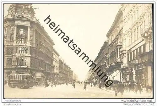 Budapest - Strassenansicht - Strassenbahn - Foto-AK