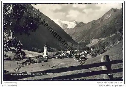 Neustift im Stubai gegen die Gletscher - Foto-AK