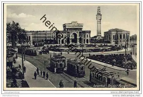 Istanbul - Bayatit-Meydani - Universität - Strassenbahn - Foto-AK 30er Jahre - fleckig
