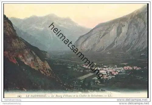 Le Dauphine - Le Bourg d&acute; Oisans et la Chaine de Belledonne